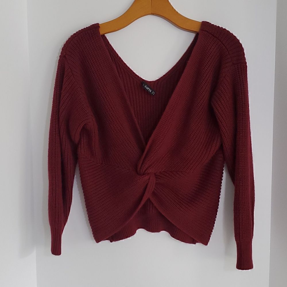 Zaful Plunging Neckline Twist Back Sweater Red Size L